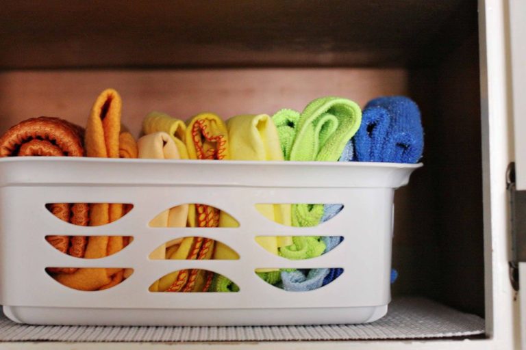 How to Organize a Laundry Room
