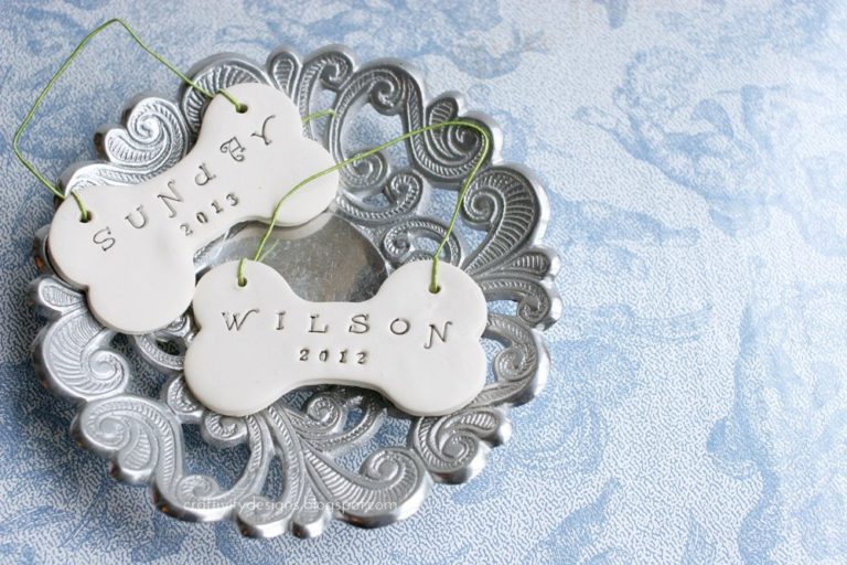 Clay Dog Bone Ornaments // DIY Gift