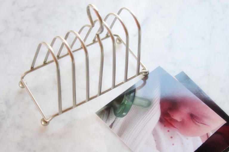 How to Make an Easy Instagram Photo Display