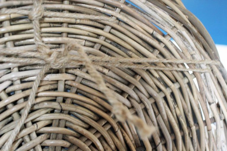 How to Make a Mirrored Basket Craftivity Designs