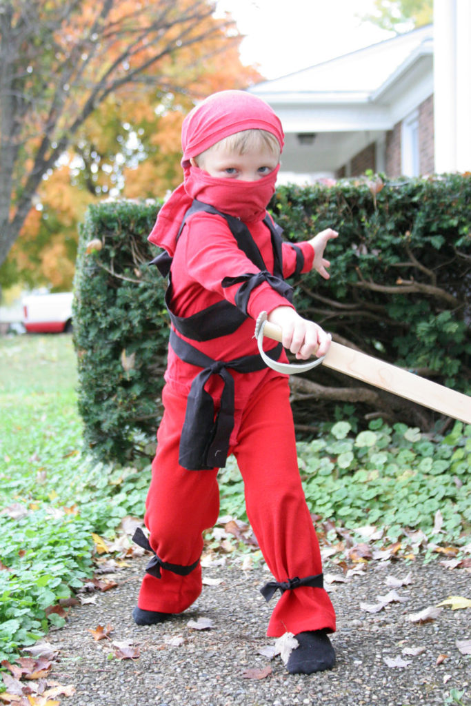 easy ninja costume for Halloween