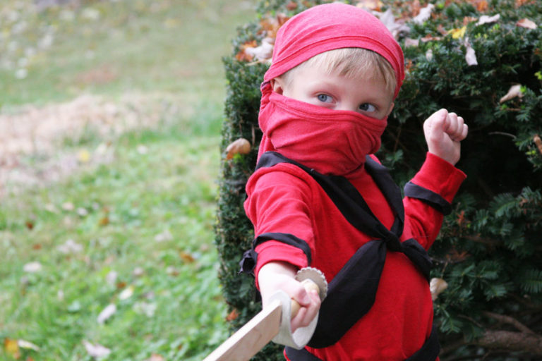 How to Make an Easy Ninja Costume Craftivity Designs