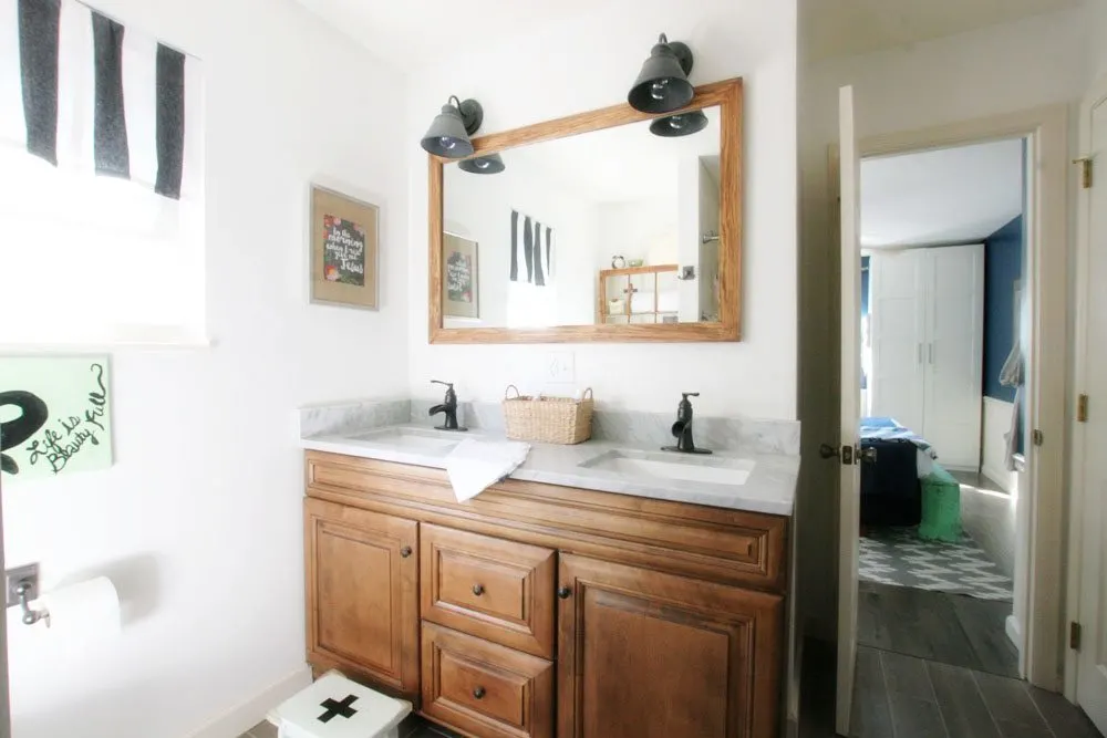 Master Bath, Bathroom Renovation, Light & Bright Eclectic Home Tour by @CraftivityD