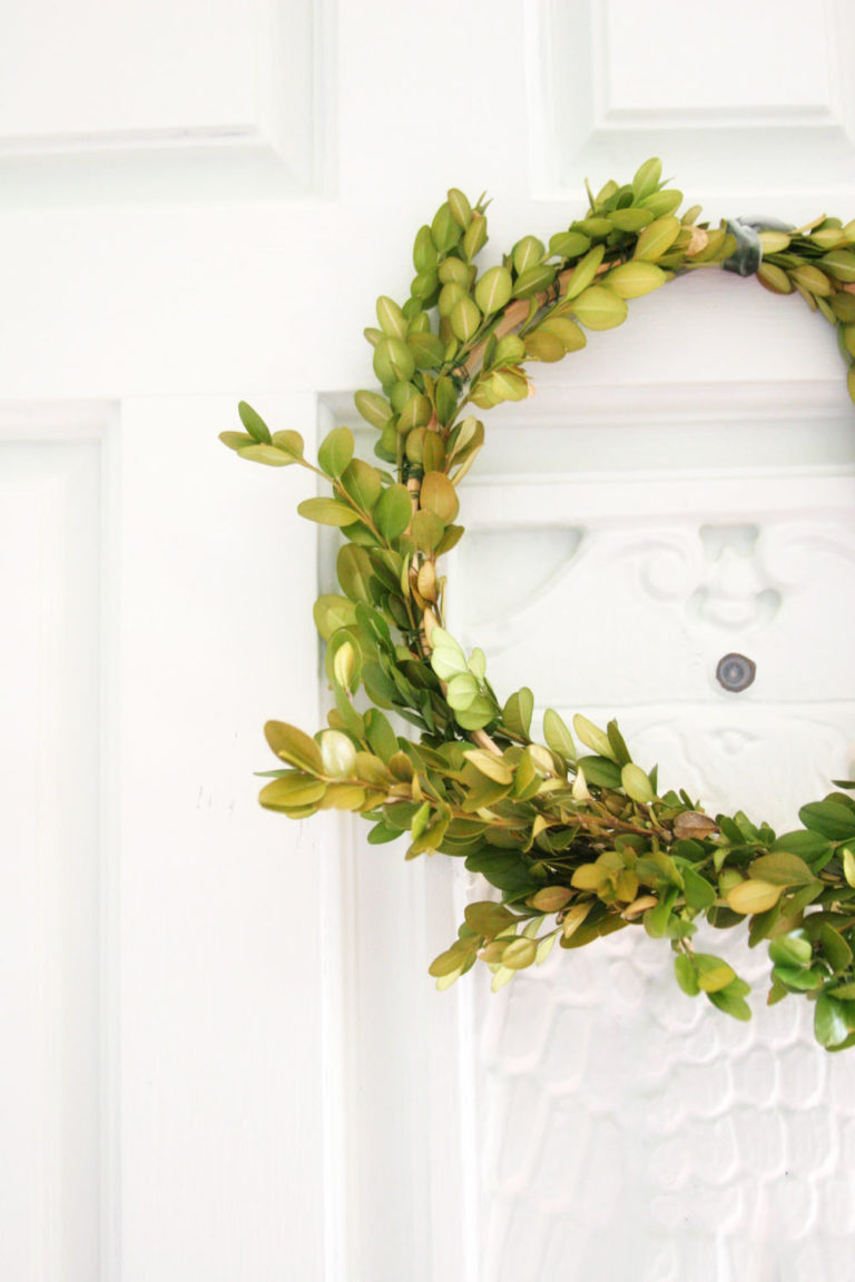 How to Make a Boxwood Wreath