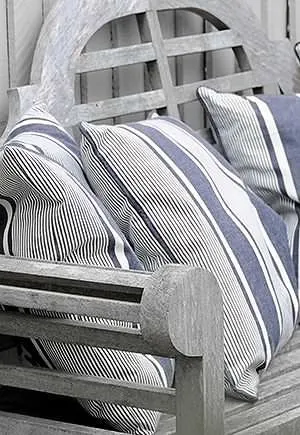 14 Outdoor Pillow Fabrics and Combinations by @CraftivityD-- photo from Anton & K