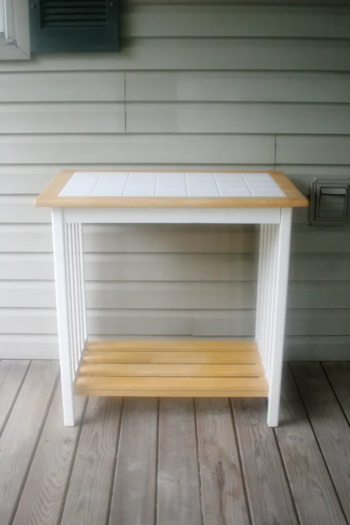 Simple breakfast table used to make an outdoor serving bar.