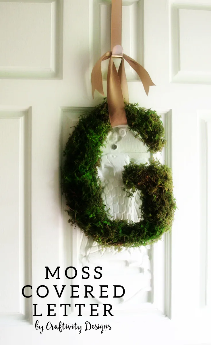 Moss Covered Letter Wreath by @CraftivityD