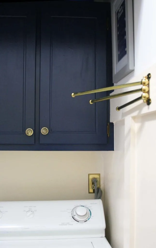 Small Laundry Room and Mudroom Makeover. Navy Laundry Room Renovation. Mudroom Renovation. Laundry Room and Mudroom Design. by @CraftivityD