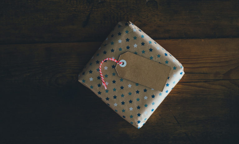 Give Creatively: 2016 Holiday Collection