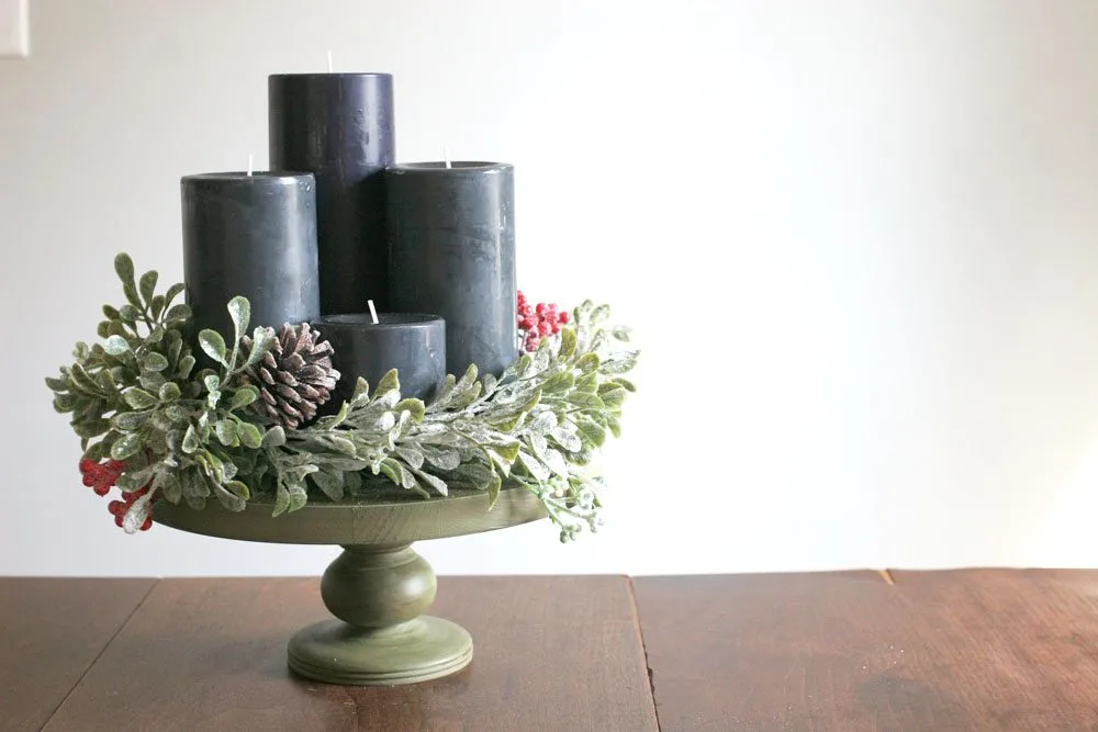 modern advent wreath, black candles, christmas centerpiece