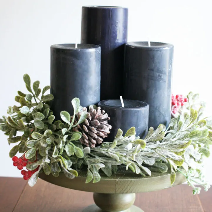 Celebrate the season with intention, by making this beautiful centerpiece. How to Make an Advent Wreath, DIY Advent Wreath, Modern Advent Wreath, by @CraftivityD