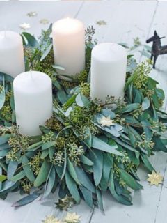 17 Modern Advent Wreath Ideas, DIY Advent Wreath, Modern takes on a Christmas Tradition by @CraftivityD