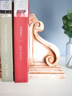 Rustic Corbel Bookends with 2 Books