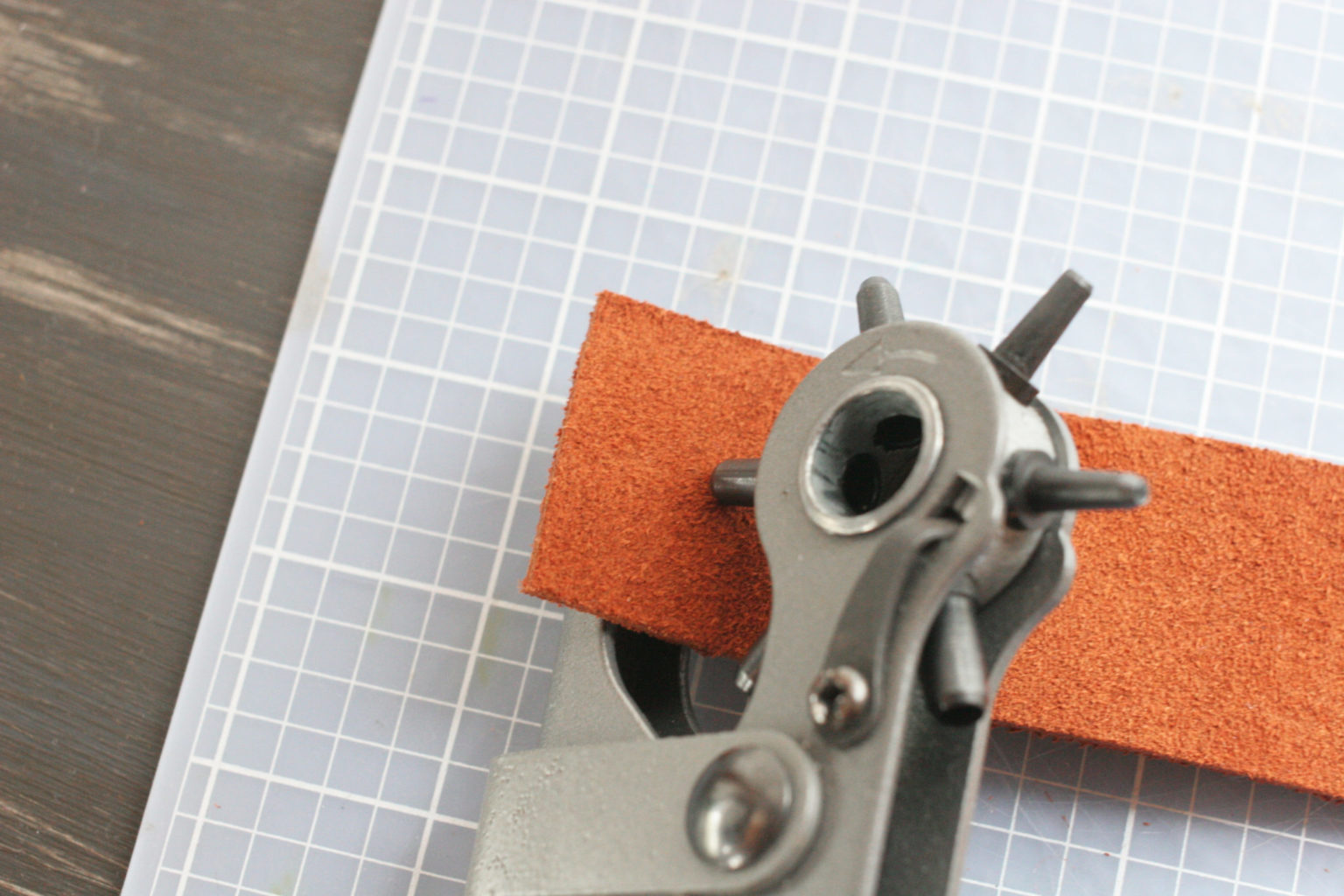 DIY Leather Drawer Pulls with Labels Craftivity Designs