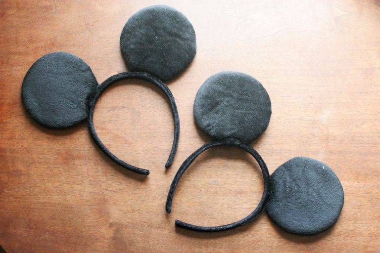 How to Make a Mouseketeer Costume