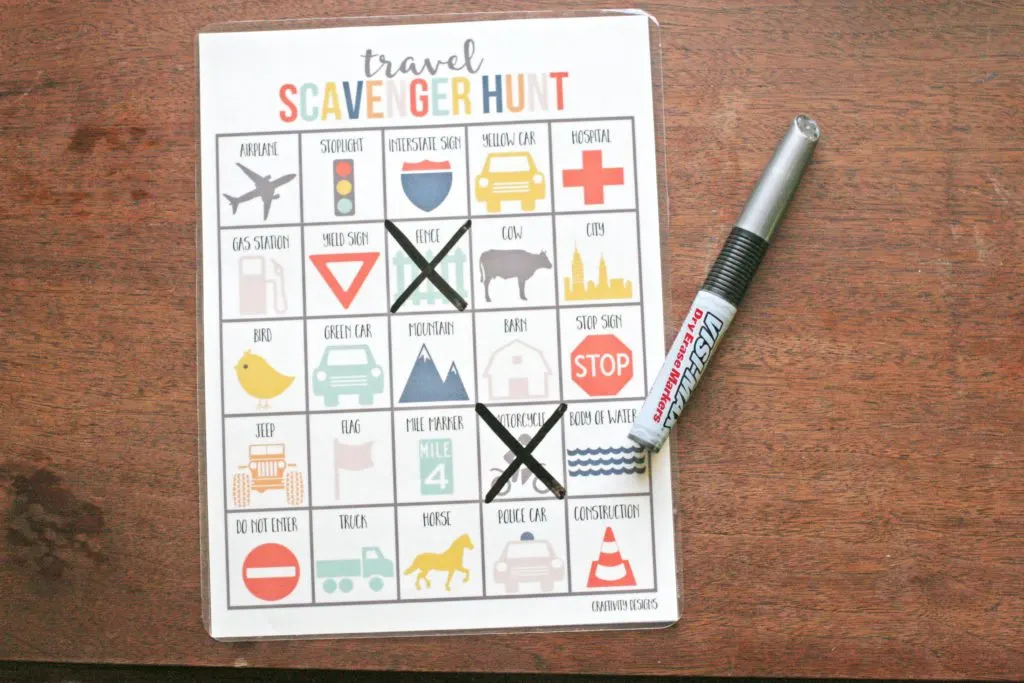 Download and print a FREE Travel Scavenger Hunt for your family's next road trip! Boredom buster, Car game, Travel game, Printable activities for kids, Craftivity Designs 