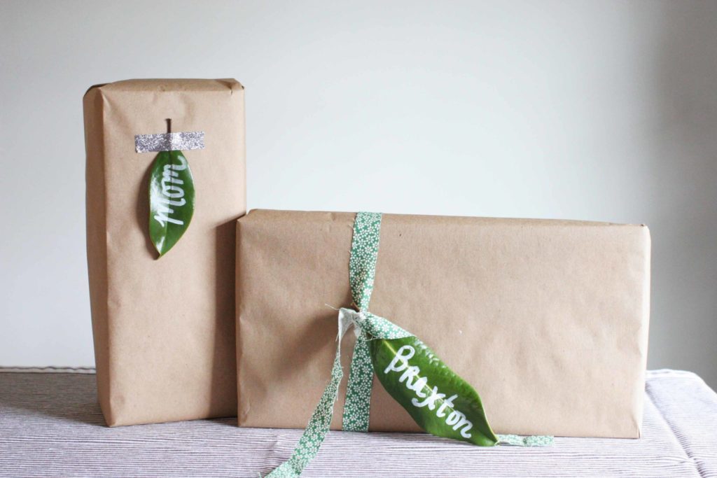 magnolia leaf gift tags, magnolia leaf gift wrap ideas