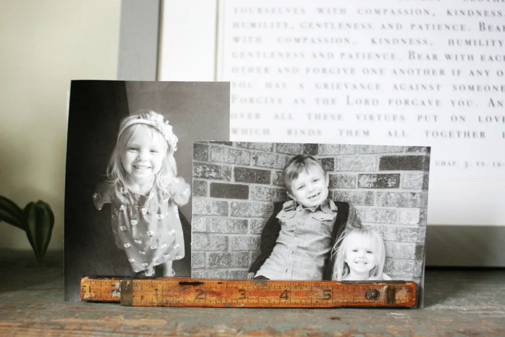 folding ruler photo display