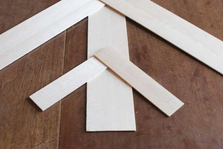 make a snowflake with wood strips