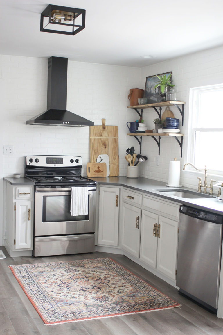 15 Examples of Sherwin Williams Mindful Gray