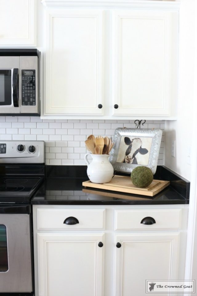 12+ Examples of Black Kitchen Countertops in Beautiful Homes ...