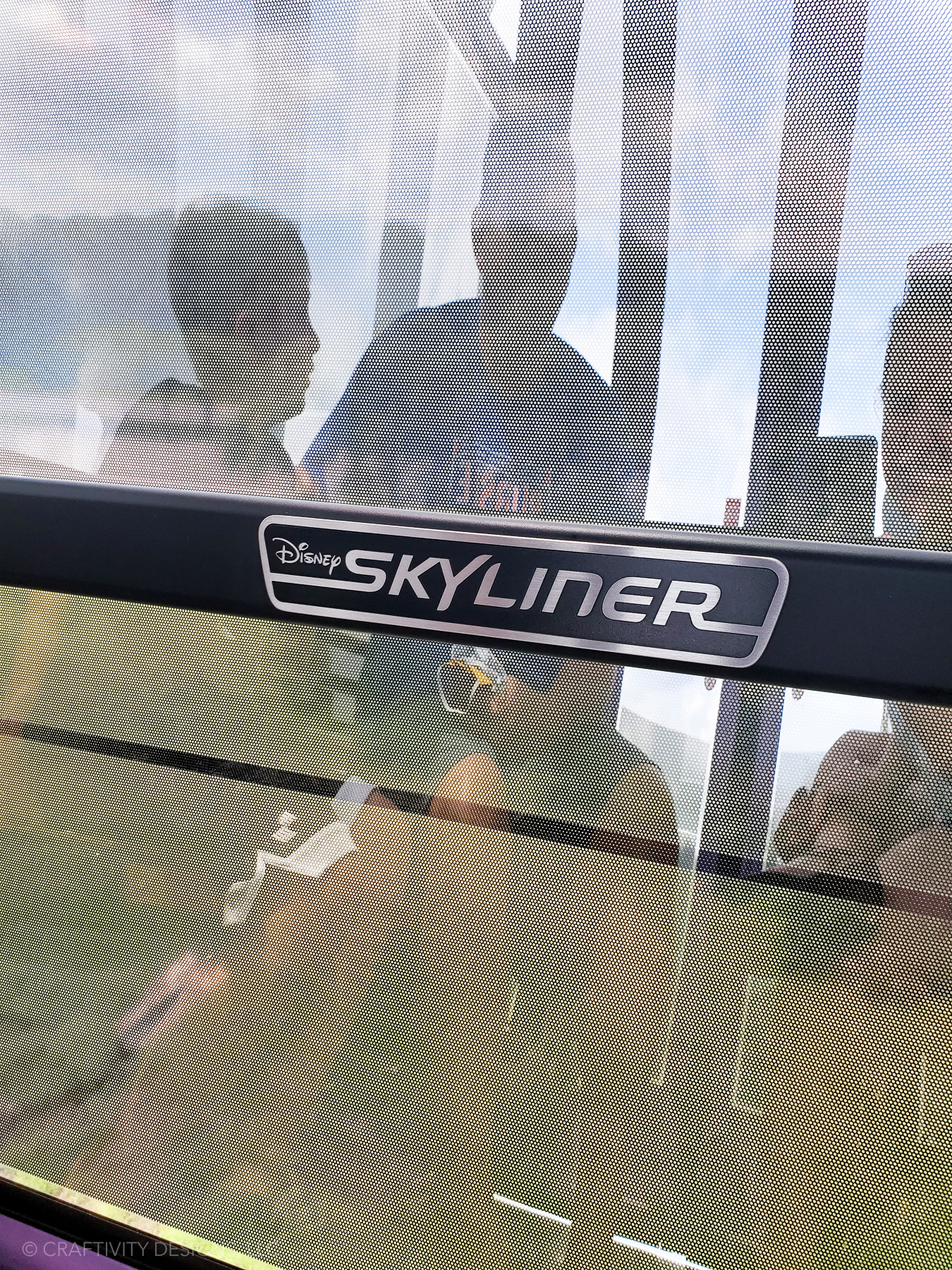 Skyliner Logo