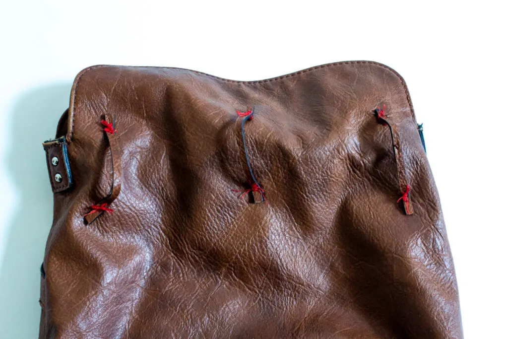diy link costume, how to make leather waist bag