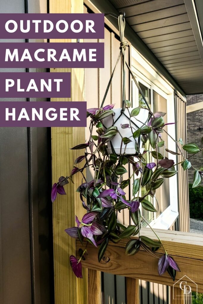 easy DIY macrame plant hanger diy for outdoors using paracord