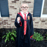 How to Make a DIY Harry Potter Costume – Craftivity Designs