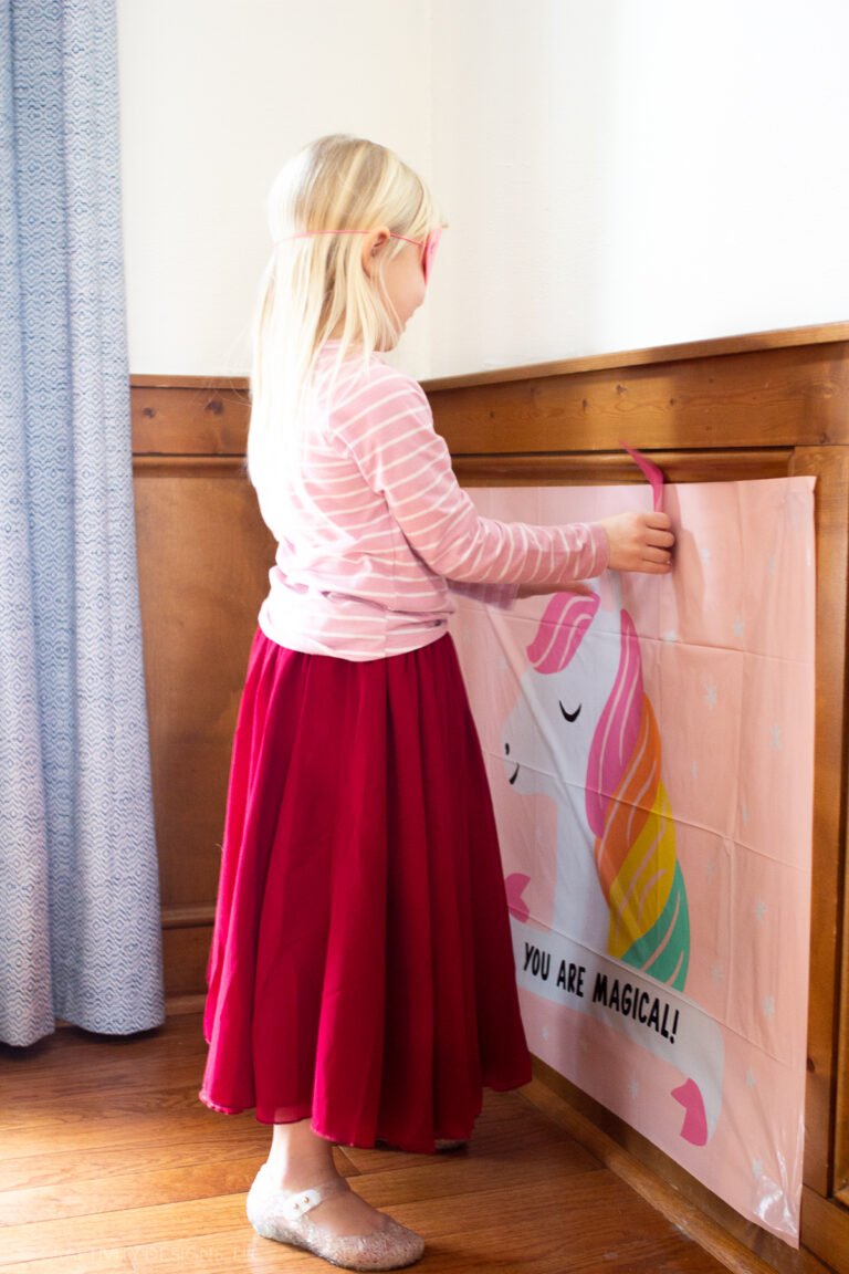 pin the horn on the unicorn, easy unicorn birthday ideas