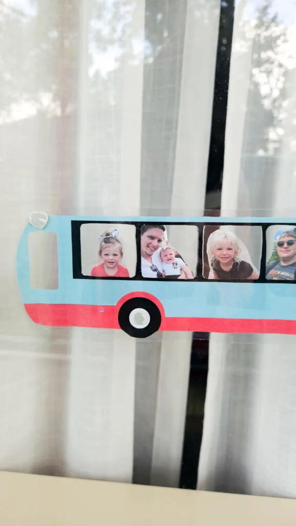 bus with photo spots to decorate disney hotel window